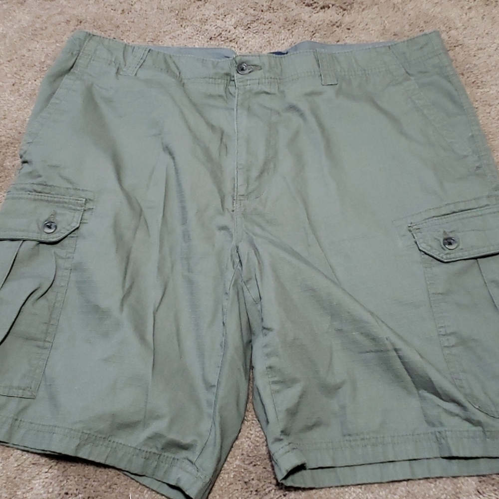 Club room cotton grey cargo shorts